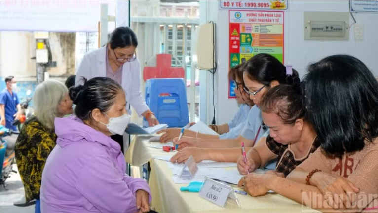 Hiện thực hóa mục tiêu 100% người dân được khám sức khỏe miễn phí